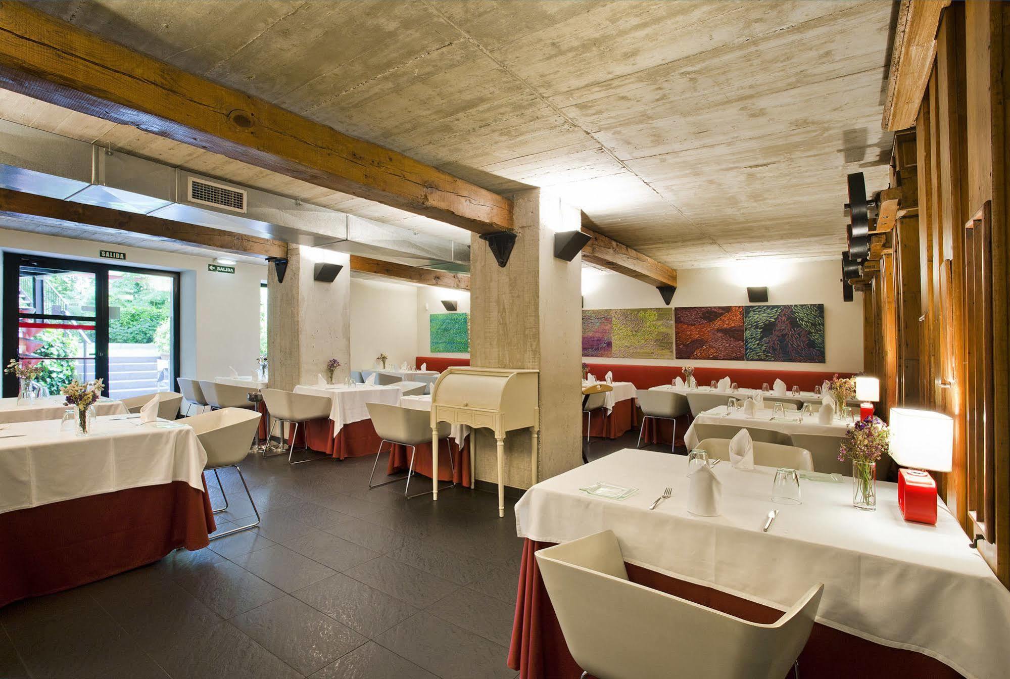 Hotel Tximista Estella Kültér fotó